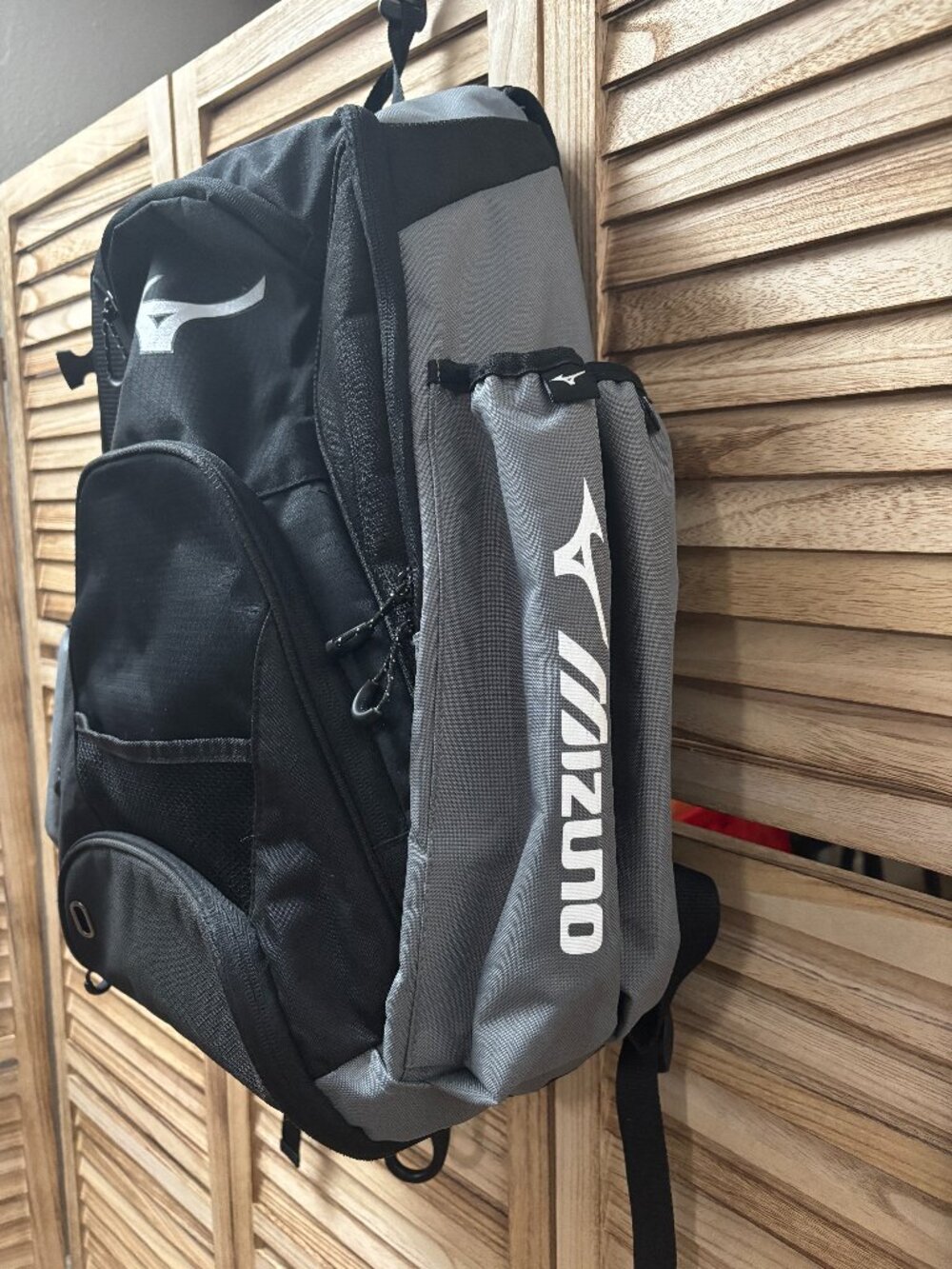Mizuno Aerostrap Black Grey Sports Backpack 21x13